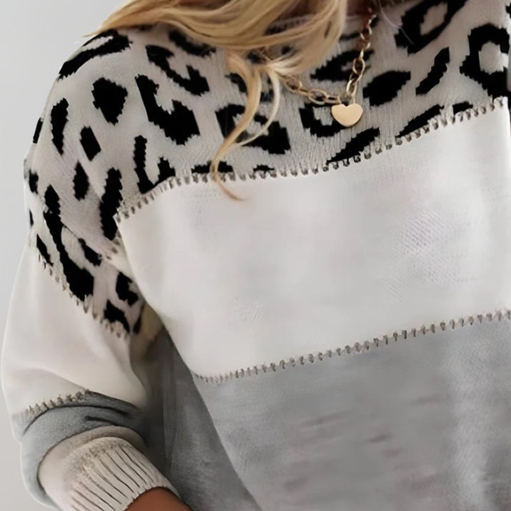 Raven | Trendy and comfortable leopard sweater