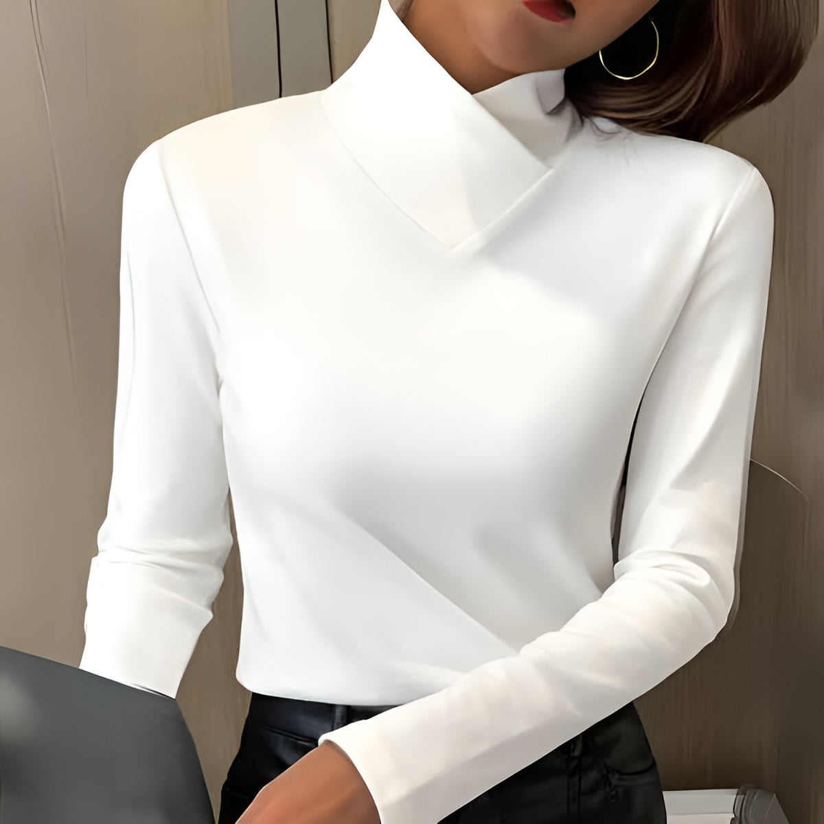 Lennon | Elegant Turtleneck