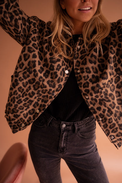 Quinn | Trendy Jacket with Leopard Print